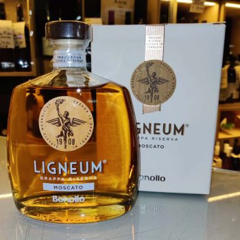 Grappa Bonollo Ligneum Riserva Moscato
